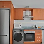Palm Beach Residency - Beachside With Free Parking