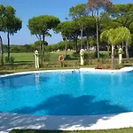 Nice Apartment Next To The Golf