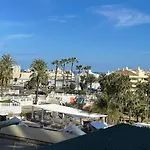 1St Line Beachfront With Direct Access To Beach