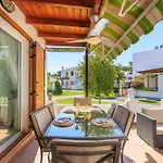 Punta Prima Villa Tini