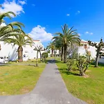 Punta Prima Villa Tini