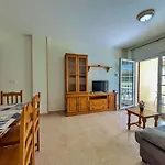 Bajo Con Terraza Junto A La Piscina - Madeira Albert Villas