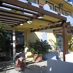 Hotel Tikar