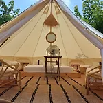 Camping Tres Estrellas Mediterraneo
