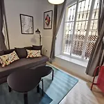 Buen Aire De Cadiz