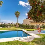 1 Bedroom Beautiful Apartment In Benalmadena