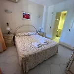 Apartamentos El Toro