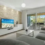 Apartamento En Guadalmina Con Vistas Al Golf