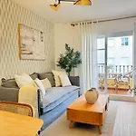 New!! Torre Del Mar Premium, Close To The Beach