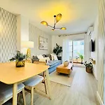 New!! Torre Del Mar Premium, Close To The Beach