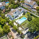 Stunning 6-Bedroom Villa In Guadalmina Baja