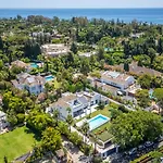 Stunning 6-Bedroom Villa In Guadalmina Baja