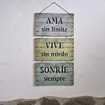 Estudios Con Piscina Compartida En Conil.