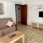 Casa Vacacional En Zona Centrica En Conil Familias Y Parejas