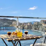 2 Bedroom - Above Sea - Beachfront