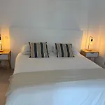 Marbella Beachside Apartment - 1 Min Walk To Beach