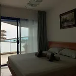 Bonito Apartamento Con Vistas Al Mar En Salou