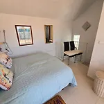 Apartment Mango With Terrace Near The Sea, Two Minutes From The Beach