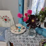 La Casita Azul