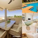 Apartment With Pool And Private Terrace With Sea Views In Elviria