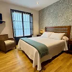 Hotel Rural El Texeu