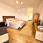 Confortable Estudio Con Vista Al Mar De La Cala