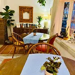 At Home In Malaga Stay & Solo Travellers