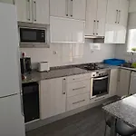 Large Apartment Near Fira And City Center