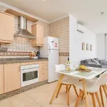 Apartamento B Y G Nerja
