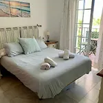 Apartamento En La Carihuela Cerca Playa