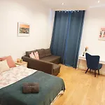 Rambla Comfort Rooms