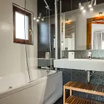 Indiana Boutique Hotel