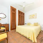 La Casa De La Iglesia