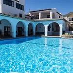 Capistrano Village B, 1 Bedroom + Free Wi-Fi