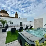 Solera Suites