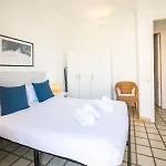 31Abpar1110 - Mediterranean Style Apartment