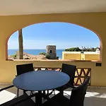 Macdonald Dona Lola Resort