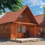Arc De Bara Camping & Bungalows