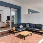 Beautiful 3 Bedroom Apartment - 6 Pools - 291