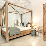 La Guarida Suites