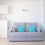 Apartup Spectacular Beach View