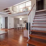 Lodging Apartments Rambla Catalunya - Miro