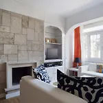 Glorys Apartment
