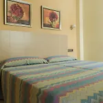 Apartamentos Turisticos Altai