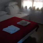 Hostal Cubelles