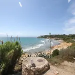 For A Stay Cap D'Or
