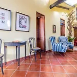 Villa Lupita