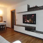 Apartment On Calle De Murillo 5