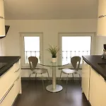Ercilla By Forever Apartments