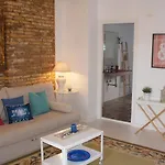 Patri Apartment